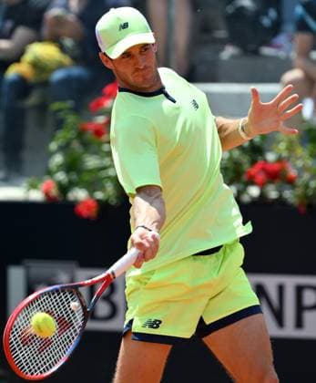 May 16, 2024, Rome: Tommy Paul of USA in action during his men s singles quarter final match against Hubert Hurkacz of Poland at the Italian Open tennis tournament in Rome, Italy, 16 May 2024. ANSA ETTORE FERRARI Italian Open tennis tournament  - ZUMAa110 20240516_zaf_a110_019 Copyright: xEttorexFerrarix