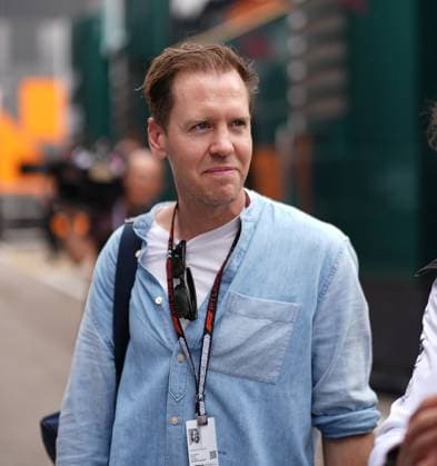 16 05 2024, Autodromo Enzo e Dino Ferrari, Imola, Formula 1 Grand Prix Emilia Romagna 2024 ,in the picture Sebastian Vettel in the paddock of Imola Defodi 506 20240516 hbr 1490 Defodi-506