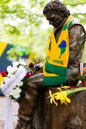 Ayrton Senna memorial during the Formula 1 MSC Cruises Gran Premio del Made in Italy e Dell™Emilia-Romagne 2024, 7th round of the 2024 Formula One World Championship, WM, Weltmeisterschaft from May 17 to 19, 2024 on the Autodromo Enzo e Dino Ferrari, in Imola, Italy - F1 - EMILIA-ROMAGNA GRAND PRIX 2024 DPPI Panoramic  240516_R07_EMR_DP_JFR65447