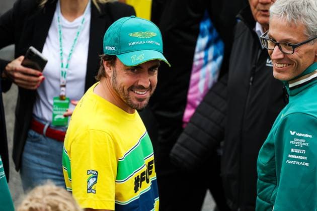 ALONSO Fernando (spa), Aston Martin F1 Team AMR24, portrait during the Formula 1 MSC Cruises Gran Premio del Made in Italy e Dell™Emilia-Romagne 2024, 7th round of the 2024 Formula One World Championship, WM, Weltmeisterschaft from May 17 to 19, 2024 on the Autodromo Enzo e Dino Ferrari, in Imola, Italy - F1 - EMILIA-ROMAGNA GRAND PRIX 2024 DPPI Panoramic  240516_R07_EMR_DP_FG009481