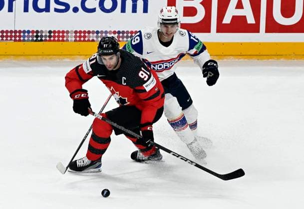 Canada vs. Norway group A match of the 2024 IIHF World Championship, WM, Weltmeisterschaft in Prague, Czech Republic, on May 16, 2024. From left John Tavares of Canada, Havard Ostrem Salsten of Norway. (CTKxPhoto KaterinaxSulova) CTKPhotoP2024051609914  CTKPhotoP2024051609914