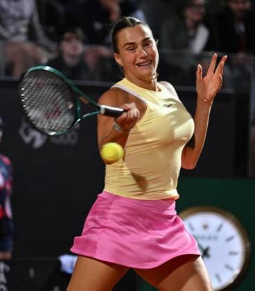 (240517) -- ROME, May 17, 2024 -- Aryna Sabalenka returns a shot during the women s singles semifinal match between Aryna Sabalenka of Belarus and Danielle Collins of the United States at the WTA, Tennis Damen Italian Open in Rome, Italy, May 16, 2024. (Photo by Xinhua) (SP)ITALY-ROME-TENNIS-WTA-ITALIAN OPEN-SEMIFINAL AlbertoxLingria 