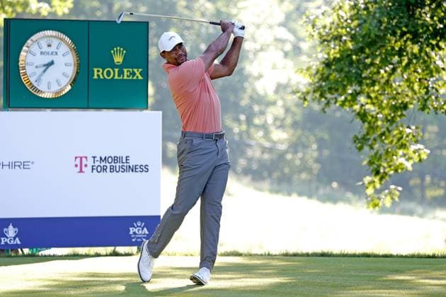 LOUISVILLE, KY - MAY 16: PGA, Golf Herren golfer Tiger Woods plays the 13th hole on May 16, 2024, during the 2024 PGA Championship at Valhalla Golf Club in Louisville, Kentucky. (Photo by Brian Spurlock Icon Sportswire) GOLF: MAY 16 PGA Championship EDITORIAL USE ONLY Icon24051695