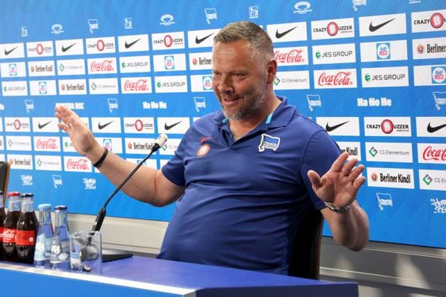 DEU, DFL, 2 FBL, Hertha BSC , PK, 17 05 2024, Hertha BSC Geschaeftsstelle, Berlin, DEU, DFL, 2 FBL, Hertha BSC , PK, im Bild Cheftrainer Pal Dardai Hertha BSC Berlin DFL regulations prohibit any use of Photographs as image sequences and or quasi video Foto Juergen Engler nordphoto GmbH nordphotoxGmbHx xEngler nph00076