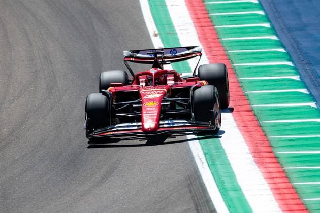 16 LECLERC Charles (mco), Scuderia Ferrari SF-24, action during the Formula 1 MSC Cruises Gran Premio del Made in Italy e Dell™Emilia-Romagne 2024, 7th round of the 2024 Formula One World Championship, WM, Weltmeisterschaft from May 17 to 19, 2024 on the Autodromo Enzo e Dino Ferrari, in Imola, Italy - F1 - EMILIA-ROMAGNA GRAND PRIX 2024 DPPI Panoramic  240517_R07_EMR_DP__F_18736