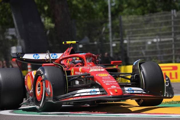 Formula 1 Grand Prix Emilia Romagna 2024 17 05 2024, Autodromo Enzo e Dino Ferrari, Imola, Formula 1 Grand Prix Emilia Romagna 2024 ,in the picture Carlos Sainz Jr ESP , Scuderia Ferrari HP nordphotoxGmbHx xBratic nph00250