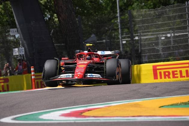 Formula 1 Grand Prix Emilia Romagna 2024 17 05 2024, Autodromo Enzo e Dino Ferrari, Imola, Formula 1 Grand Prix Emilia Romagna 2024 ,in the picture Carlos Sainz Jr ESP , Scuderia Ferrari HP nordphotoxGmbHx xBratic nph00250
