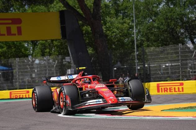 Formula 1 Grand Prix Emilia Romagna 2024 17 05 2024, Autodromo Enzo e Dino Ferrari, Imola, Formula 1 Grand Prix Emilia Romagna 2024 ,in the picture Carlos Sainz Jr ESP , Scuderia Ferrari HP nordphotoxGmbHx xBratic nph00250