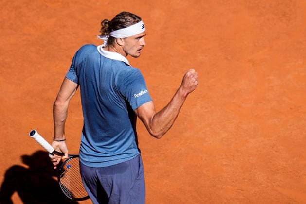 Internazionali BNL D Italia 2024 - Day Twelve Alexander Zverev of Germany celebrates during the Men™s Singles Semi-final match between Alejandro Tabilo and Alexander Zverev on Day Twelve of Internazionali BNL D Italia 2024 at Foro Italico on May 17, 2024 in Rome, Italy. Rome Foro Italico Lazio Italy Copyright: xGiuseppexMaffiax IBI_DayTwelve_Tabilo-Zverev_170524_DSC6602