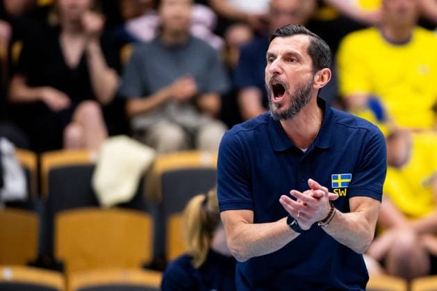 240517 Head coach Cesare Giulio Bregoli of Sweden during the European Golden League between Sweden and Spain on May 17, 2024 in Lund Photo Avdo Bilkanovic BILDBYRAN COP 115 AB0270 volleyball volleyball european golden league sverige spanien spain sweden dam bbeng  Copyright: AVDOxBILKANOVIC BB240517AB016