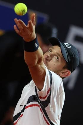 Tennis: ATP, Tennis Herren 1000 Internazionali di Tennis in Rome at Foro Italico. Match NICOLAS JERRY CHILE VS Tommy Paul USA Rome, Italy 17.05.2024: NICOLAS JERRY CHILE VS Tommy Paul USA during Internazionali BNL 2024 men™s ATP 1000 Open tennis tournament in Rome Center Court. Rome foro italico CENTER COURT italy italy Copyright: xmarcoxiacobucci