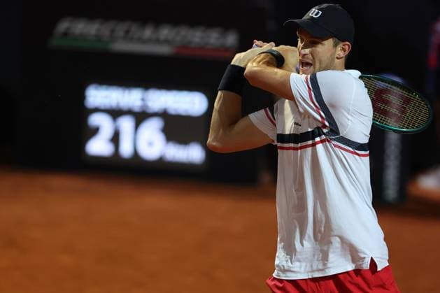 Tennis: ATP, Tennis Herren 1000 Internazionali di Tennis in Rome at Foro Italico. Match NICOLAS JERRY CHILE VS Tommy Paul USA Rome, Italy 17.05.2024: NICOLAS JERRY CHILE VS Tommy Paul USA during Internazionali BNL 2024 men™s ATP 1000 Open tennis tournament in Rome Center Court. Rome foro italico CENTER COURT italy italy Copyright: xmarcoxiacobucci