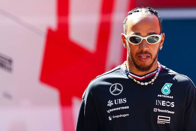 Lewis Hamilton of Great Britain and Mercedes gestures, gestures, Qualifying, F1 Emilia Romagna Grand Prix 2024, Autodromo Enzo e Dino Ferrari on May 18, 2024 in Imola, Italy Photo by Diogo Cardoso DeFodi Images Lewis Hamilton of Great Britain and Mercedes gestures arriving in the paddock, Qualifying, F1 Emilia Romagna Grand Prix 2024, Autodromo Enzo e Dino Ferrari on May 18, 2024 in Imola, Italy Photo by Diogo Cardoso DeFodi Images Defodi 645 f1imo20240518 0739 Defodi-645