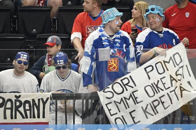 Supporters of Finland before the 2024 IIHF Ice hockey, Eishockey World Championships preliminary round group A match between Canada and Finland in Prague on May 18, 2024. Prague Czechia LKFTJK20240518170301QDZE  Copyright: xEmmixKorhonenx LKFTJK20240518170301QDZE