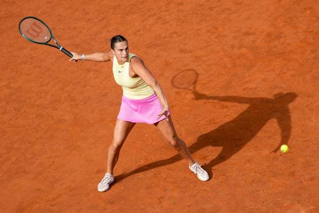 Tennis, WTA-Turnier in Rom, Finale, Iga Swiatek - Aryna Sabalenka Internazionali BNL D Italia 2024 - Day Thirteen Aryna Sabalenka in action during the Women™s Singles final match between Iga Swiatek and Aryna Sabalenka on Day Thirteen of Internazionali BNL D Italia 2024 at Foro Italico on May 16, 2024 in Rome, Italy. Rome Foro Italico Lazio Italy Copyright: xGiuseppexMaffiax IBI_DAY_13_SWIATEK-SABALENKA_180524DSC00407