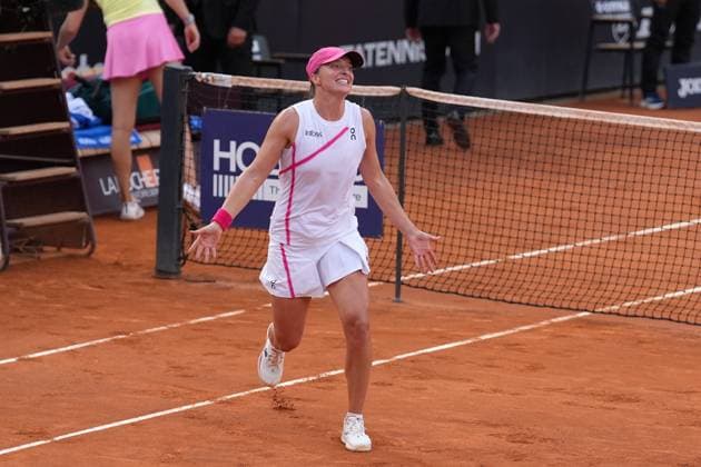 Iga Swiatek (POL) celebrates after winning, Tennis WTA, Tennis Damen Internazionali BNL d Italia - Final, Iga Swiatek (POL) against Aryna Sabalenka (BLR), Foro Italico, May 18, 2024, Rome, Italy.