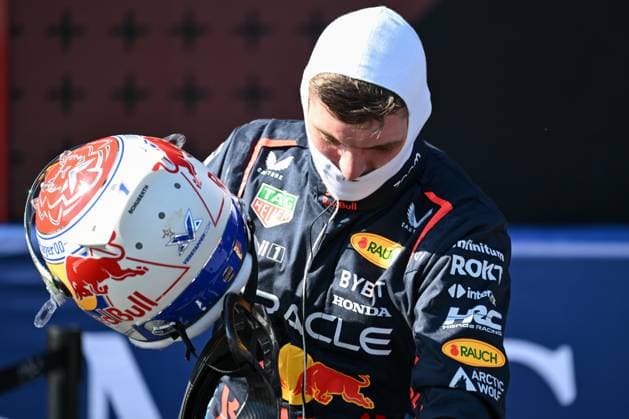 Imola, Italy: Max Verstappen Red Bull Racing Limited Oracle Red Bull Racing at the Pole Position ceremony during FORMULA 1 MSC CRUISES GRAN PREMIO DELL EMILIA-ROMAGNA 2024 - Free Practice 3 and Qualifying, Formula 1 Championship in Imola, Italy, May 18 2024 Formula 1 Championship - FORMULA 1 MSC CRUISES GRAN PREMIO DELL EMILIA-ROMAGNA 2024 - Free Practice 3 and Qualifying  - ZUMAp169 20240518_zsa_p169_1305 Copyright: xAlessioxMarini IPAxSportx