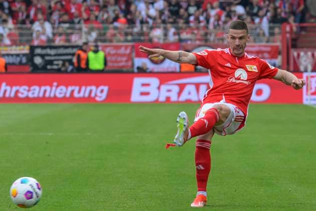 Robin Gosens 1 FC Union Berlin, 06 , 1 FC Union Berlin vs SC Freiburg, 1 Bundesliga, Fußball, DFB, Bundesliga, Spielzeit 2023 2024, Alte Foersterei, 34 Spieltag, DFB DFL REGULATIONS PROHIBIT ANY USE OF PHOTOGRAPHS AS IMAGE SEQUENCES AND OR QUASI VIDEO, 18 05 2024, Copyright: HMBxMedia UwexKoch
