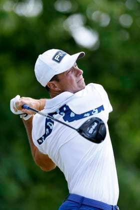 LOUISVILLE, KY - MAY 18: Viktor Hovland (NOR) hits a drive at the 18th hole during the third round of the 2024 PGA, Golf Herren Championship at Valhalla Golf Club on May 18, 2024 in Louisville, Kentucky. (Photo by Joe Robbins Icon Sportswire) GOLF: MAY 18 PGA Championship EDITORIAL USE ONLY Icon573240518052