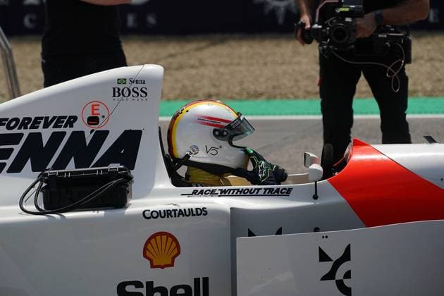 Formula 1 Grand Prix Emilia Romagna 2024 19 05 2024, Autodromo Enzo e Dino Ferrari, Imola, Formula 1 Grand Prix Emilia Romagna 2024 ,in the picture Sebastian Vettel drives around the Imola circuit in Ayrton Sennas last winning car nordphotoxGmbHx xBratic nph00250