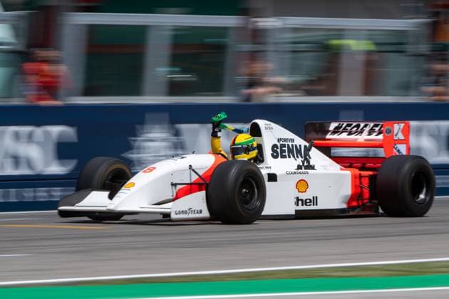 Sebastian Vettel Germany, racing driver drives demo laps in the 1993 McLaren MP 4 8 in memory of Ayrton Senna, who died in 1994 Brazil , ITA, Formula 1 World Championship, Grand Prix Emilia Romagna Imola, Autodromo Enzo e Dino Ferrari, Race, 19 05 2024 ITA, Formula 1 World Championship, Grand Prix Emilia Romagna Imola, Autodromo Enzo e Dino Ferrari, Race, 19 05 2024 Imola Copyright: xEibner-Pressefoto Memmlerx EP_MMR