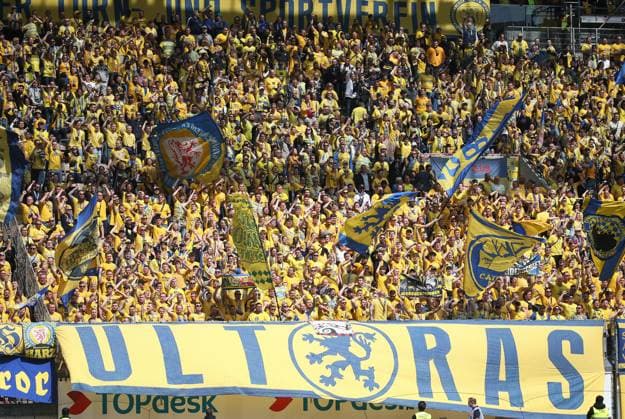 19 05 2024, Football, 2 Bundesliga, FC Kaiserslautern Eintracht Braunschweig, Matchday 34, Season 2023 24, Fritz Walter Stadion, Kaiserslautern, Germany, zmdz, DFB DFL regulations prohibit any use of photographs as image sequences and or quasi video FC Kaiserslautern Eintracht Braunschweig