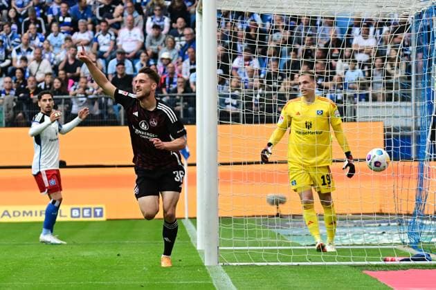 Soccer I Men I 2023 2024 I 2 Bundesliga I 34 Matchday I Hamburger SV 1 FC Nürnberg I 19 5 2024 Lukas Schleimer 36, 1 FC Nürnberg cheers Hamburg Volksparkstadion Hamburg Germany Copyright: xLobeca AndreasxHannigx
