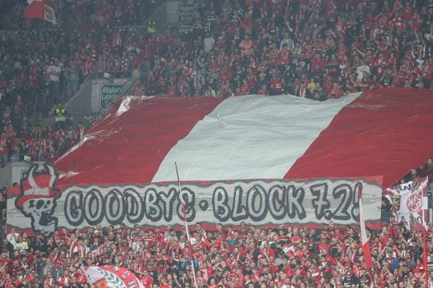 19 05 2024, xusrbx, Soccer 2 Bundesliga, 1 FC Kaiserslautern Eintracht Braunschweig emspor, v l Goodby Block 7 2 DFL DFB REGULATIONS PROHIBIT ANY USE OF PHOTOGRAPHS as IMAGE SEQUENCES and or QUASI VIDEO Kaiserslautern