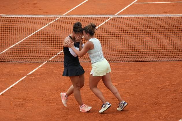 Sara Errani (ITA) and Jasmine Paolini (ITA) celebrate after winning, Tennis WTA, Tennis Damen Internazionali BNL d Italia - Double Women s Final, Coco Gauff (USA) Erin Routliffe (NZL) against Sara Errani (ITA) Jasmine Paolini (ITA), Foro Italico, May 19, 2024, Rome, Italy.
