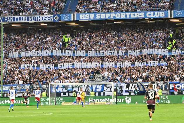 GER 2 FBL,, Hamburger SV vs 1 FC Nuernberg 19 05 2024, Volksparkstadion, Hamburg, GER 2 FBL, Hamburger SV vs 1 FC Nuernberg in the picture Feature the HSV fans show posters against the police nordphotoxGmbH xWitke nph00002