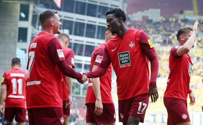 19 05 2024, Football, 2 Bundesliga, FC Kaiserslautern Eintracht Braunschweig, Matchday 34, Season 2023 24, Fritz Walter Stadion, Kaiserslautern, Germany, zmdz, DFB DFL regulations prohibit any use of photographs as image sequences and or quasi video FC Kaiserslautern Eintracht Braunschweig