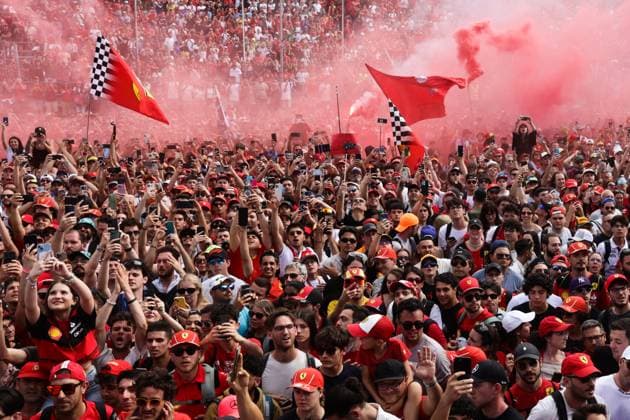F1 Emilia-Romagna Grand Prix 2024 Fans after the Formula 1 Emilia-Romagna Grand Prix at Autodromo Enzo e Dino Ferrari in Imola, Italy on May 19, 2024. Imola Italy  Copyright: xJakubxPorzyckix originalFilename:porzycki-f1emilia240519_npMT9.jpg