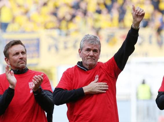 19 05 2024, Football, 2 Bundesliga, FC Kaiserslautern Eintracht Braunschweig, Matchday 34, Season 2023 24, Fritz Walter Stadion, Kaiserslautern, Germany, zmdz, DFB DFL regulations prohibit any use of photographs as image sequences and or quasi video FC Kaiserslautern Eintracht Braunschweig