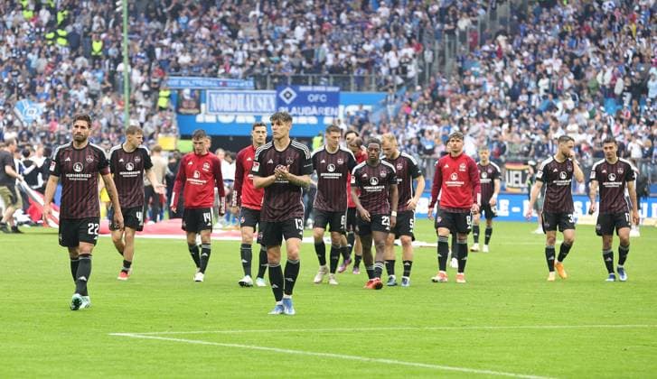 19 05 2024 Soccer Season 2023 2024 2 Soccer Bundesliga 34 Matchday Hamburger SV HSV 1 FC Nürnberg FCN Club Sportfoto Zink DaMa xdaxmax DFL regulations prohibit any use of photographs as image sequences and or quasi video only for editorial use Team Team of FCN disappointed Disappointment after the end of the match