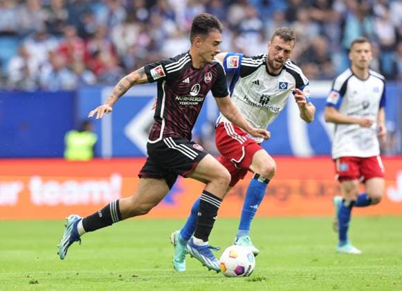 19 05 2024 Soccer Season 2023 2024 2 Soccer Bundesliga 34 Matchday Hamburger SV HSV 1 FC Nürnberg FCN Club Sportfoto Zink DaMa xdaxmax DFL regulations prohibit any use of photographs as image sequences and or quasi video only for editorial use Jens Castrop 17, 1 FC Nürnberg FCN Jonas Meffert 23, Hamburger SV HSV