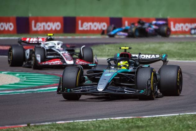 Lewis Hamilton Mercedes AMG Petronas Formula One Team, 44 in Mercedes AMG F1 W15 E Performance ahead of Nico Huelkenberg MoneyGram Haas F1 Team, 27 , ITA, Formula 1 World Championship, Grand Prix Emilia Romagna Imola, Autodromo Enzo e Dino Ferrari, Race, 19 05 2024 ITA, Formula 1 World Championship, Grand Prix Emilia Romagna Imola, Autodromo Enzo e Dino Ferrari, Race, 19 05 2024 Imola Copyright: xEibner-Pressefoto Memmlerx EP_MMR