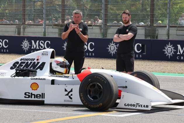 19 05 2024, xrarjax, Motorsport FIA Formula 1, Italian Grand Prix 2024 emspor, v l Sebastian Vettel drives in Ayrton Sennas car on the Imola Imola race track