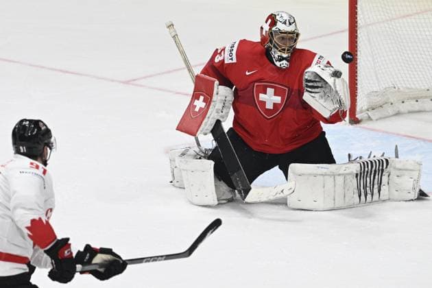 Goalkeeper of Switzerland Leonardo Genoni in action during the 2024 IIHF World Championship, WM, Weltmeisterschaft group A match Switzerland vs Canada in Prague, Czech Republic, May 19, 2024. (CTKxPhoto VitxSimanek) CTKPhotoP2024051906555  CTKPhotoP2024051906555