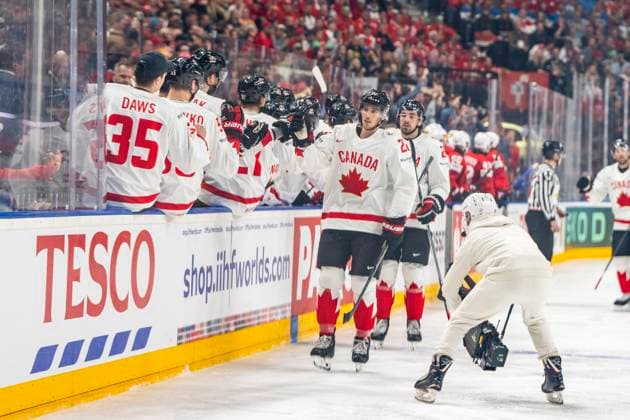 PRAGUE, CZECH REPUBLIC MAY 19 Dylan Cozens of Canada celebrates his goal during the preliminary round match between Switzerland and Canada at Prague Arena on May 19, 2024 in Prague, Czech Republic Prague Prague Arena Czech Republic Copyright: xJustPictures.ch JarixPestelaccix jp-en-EuSpIm-JP4_JAR_Switzerland_Canada_19May2024_005