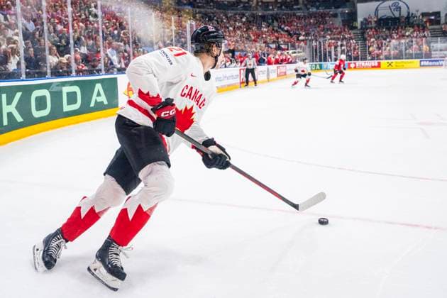 PRAGUE, CZECH REPUBLIC MAY 19 Kaiden Guhle of Canada in action during the preliminary round match between Switzerland and Canada at Prague Arena on May 19, 2024 in Prague, Czech Republic Prague Prague Arena Czech Republic Copyright: xJustPictures.ch JarixPestelaccix jp-en-EuSpIm-JP4_JAR_Switzerland_Canada_19May2024_062