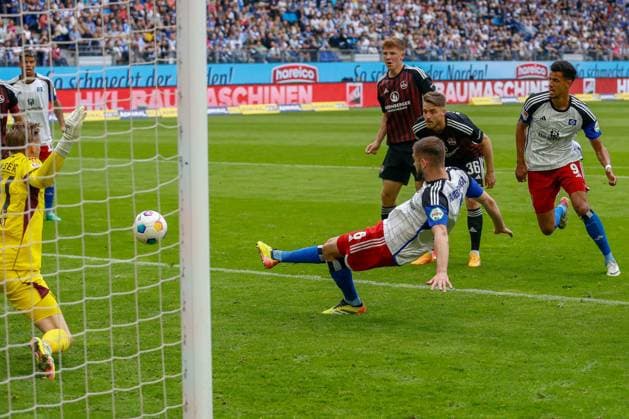 2 1 31 Jan Reichert 36 Lukas Schleimer Nuernberg Goalscorer Lukasz Poreba Glatzel Robert HSV Germany , Hamburg , Volksparkstadion , Soccer , Bundesliga , 2 Soccer Bundesliga , Hamburger SV 1 FC Nürnberg