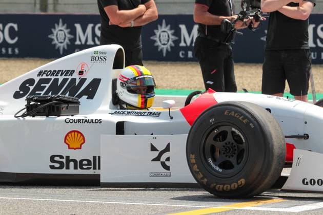Formula 1 Championship - FORMULA 1 MSC CRUISES GRAN PREMIO DELL EMILIA-ROMAGNA 2024 - Race Sebastian Vettel (GER) Former F1 Drivers, tribute to Ayrton Senna with McLaren Mp4 8 Ford WC 1993 during FORMULA 1 MSC CRUISES GRAN PREMIO DEL MADE IN ITALY E DELL EMILIA-ROMAGNA 2 Autodromo Enzo e Dino Ferrari, Imola (BO) Italy Imola Italy  Copyright: xIPAxSport ABACAx