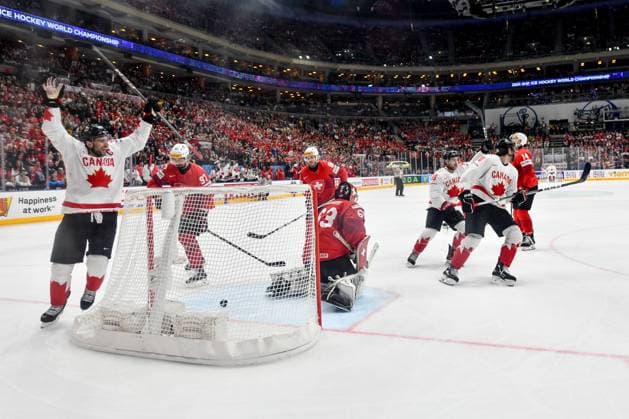 PRAGUE, CZECH REPUBLIC MAY 19 Canada celebrate a goal during the preliminary round match between Switzerland and Canada at Prague Arena on May 19, 2024 in Prague, Czech Republic Prague Prague Arena Czech Republic Copyright: xJustPictures.ch AndreaxBrancax jp-en-EuSpIm-AB_19052024_DSC_4470