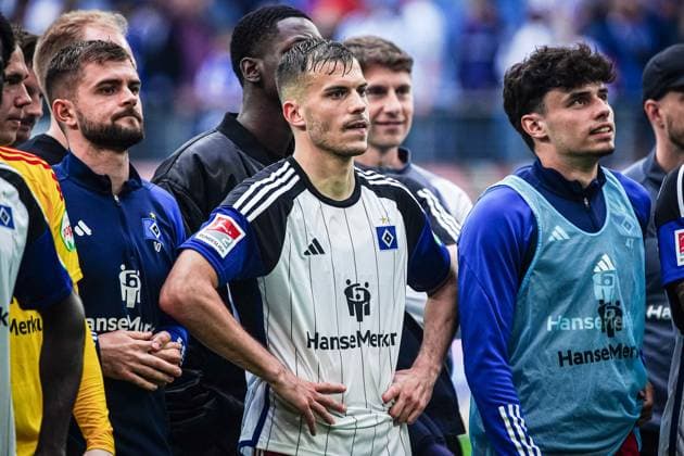 Laszlo Benes Hamburger SV, 08 GER, Hamburger SV vs 1 FC Nuernberg, Football, 2 Bundesliga, Matchday 34, Season 2023 2024, 19 05 2024 DFL REGULATIONS PROHIBIT ANY USE OF PHOTOGRAPHS AS IMAGE SEQUENCES AND OR QUASI VIDEO GER, Hamburger SV vs 1 FC Nuernberg, Football, 2 Bundesliga, Matchday 34, Season 2023 2024, 19 05 2024 Hamburg Copyright: xEibner-Pressefoto MarcelxvonxFehrnx EP_MFN