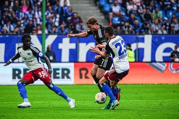 Stephan Ambrosius Hamburger SV, 35 , Felix Lohkemper 1 FC Nuernberg, 07 , Jonas Meffert Hamburger SV, 23 GER, Hamburger SV vs 1 FC Nuernberg, Soccer, 2 Bundesliga, Matchday 34, Season 2023 2024, 19 05 2024 DFL REGULATES PROHIBIT ANY USE OF PHOTOGRAPHS AS IMAGE SEQUENCES AND OR QUASI VIDEO GER, Hamburger SV vs 1 FC Nuernberg, Football, 2 Bundesliga, Matchday 34, Season 2023 2024, 19 05 2024 Hamburg Copyright: xEibner-Pressefoto MarcelxvonxFehrnx EP_MFN