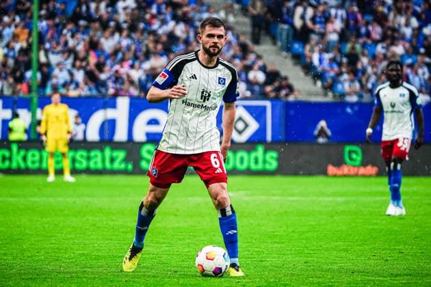 Lukasz Poreba Hamburger SV, 06 GER, Hamburger SV vs 1 FC Nuernberg, Football, 2 Bundesliga, Matchday 34, Season 2023 2024, 19 05 2024 DFL REGULATIONS PROHIBIT ANY USE OF PHOTOGRAPHS AS IMAGE SEQUENCES AND OR QUASI VIDEO GER, Hamburger SV vs 1 FC Nuernberg, Football, 2 Bundesliga, Matchday 34, Season 2023 2024, 19 05 2024 Hamburg Copyright: xEibner-Pressefoto MarcelxvonxFehrnx EP_MFN