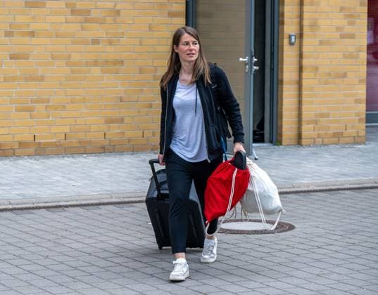 Fussball, Herren, Saison 2023 2024, 1. Bundesliga, 1. FC Union Berlin, letzter Treff vor dem Urlaub mit gemeinsamen Frühstück, Co-Trainerin Marie-Louise Eta (1. FC Union Berlin), 19.05. 2024, *** Soccer, Men, Season 2023 2024, 1 Bundesliga, 1 FC Union Berlin, last meeting before vacation with breakfast together, Co Coach Marie Louise Eta 1 FC Union Berlin , 19 05 2024, Copyright: xMatthiasxKochx
