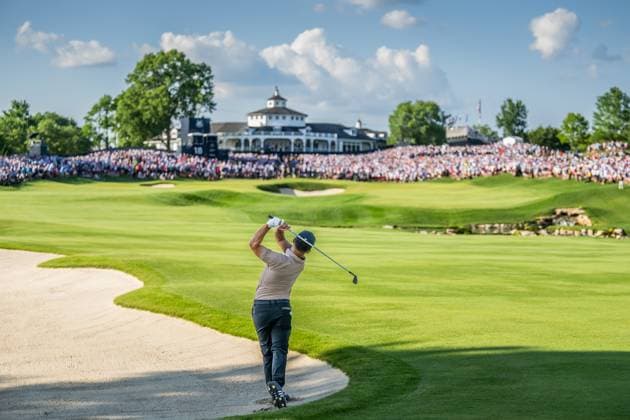 240519 Xander Schauffele of the United States plays his second shot on the 18th hole during the final round of the 2024 PGA Championship Golf Tournament on May 19, 2024 in Louisville Photo Petter Arvidson BILDBYRAN kod PA PA0811 golf pga championship bbeng  Copyright: PETTERxARVIDSON BB240519PA148