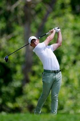 LOUISVILLE, KY - MAY 19: Rory McIlroy (NIR) hits a drive at the fifth hole during the final round of the 2024 PGA, Golf Herren Championship at Valhalla Golf Club on May 19, 2024 in Louisville, Kentucky. (Photo by Joe Robbins Icon Sportswire) GOLF: MAY 19 PGA Championship EDITORIAL USE ONLY Icon573240519063