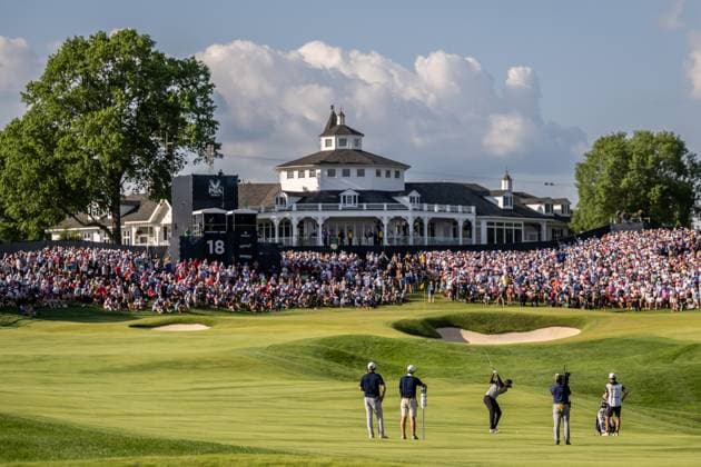 240519 Sahith Theegala of the United States plays his second shot on the 18th hole during the final round of the 2024 PGA Championship Golf Tournament on May 19, 2024 in Louisville Photo Petter Arvidson BILDBYRAN kod PA PA0811 golf pga championship bbeng  Copyright: PETTERxARVIDSON BB240519PA184
